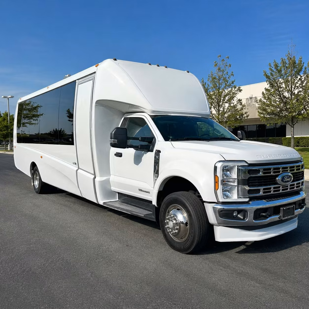 20 passenger minibus