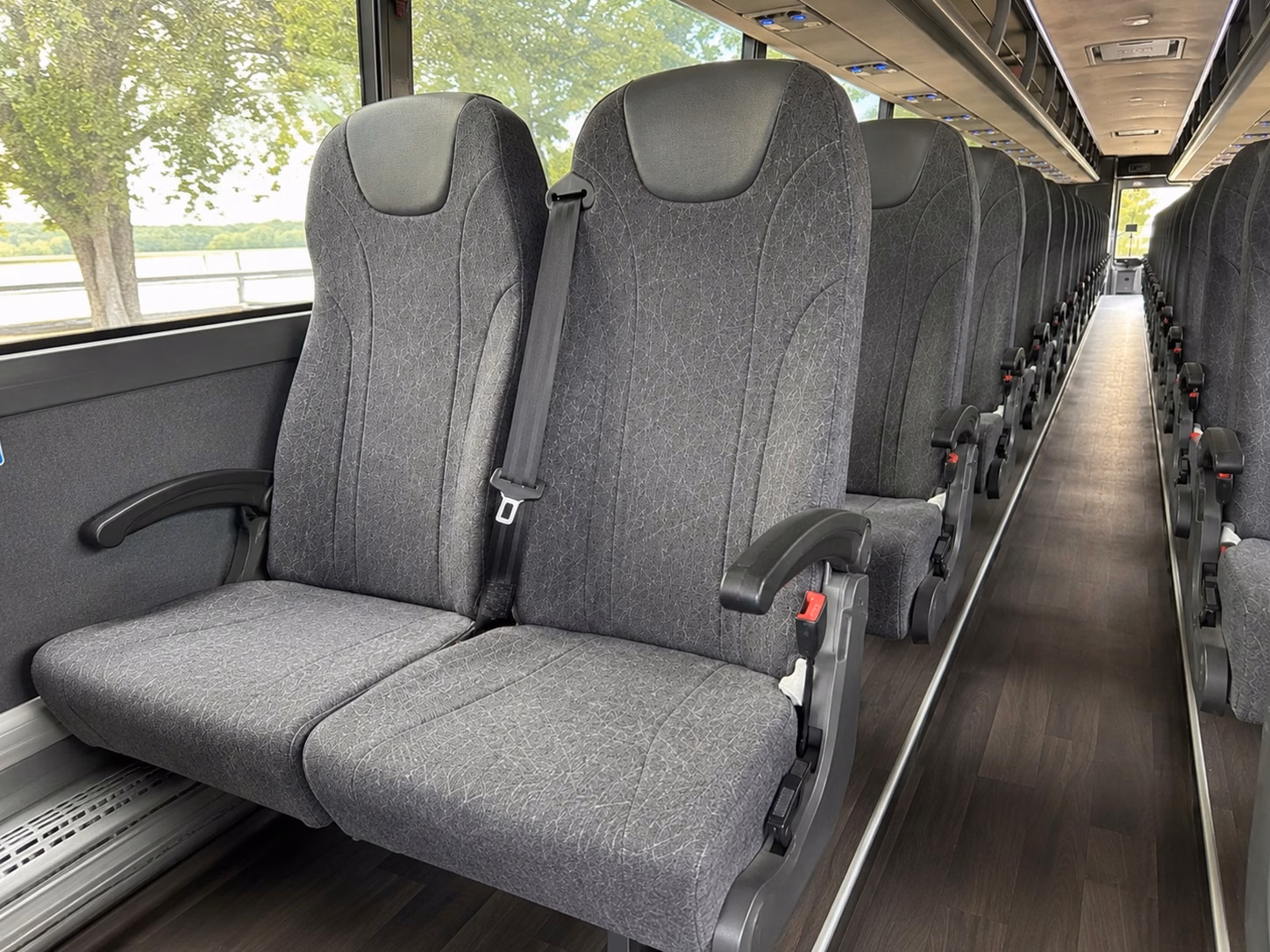 group transportation to idaho steelheads and boise hawks games from meridian