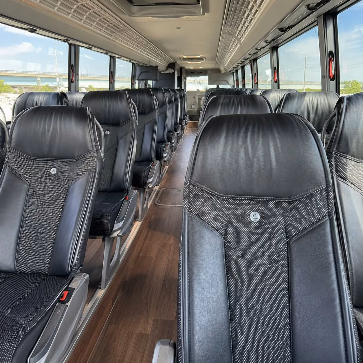 meridian charter buses