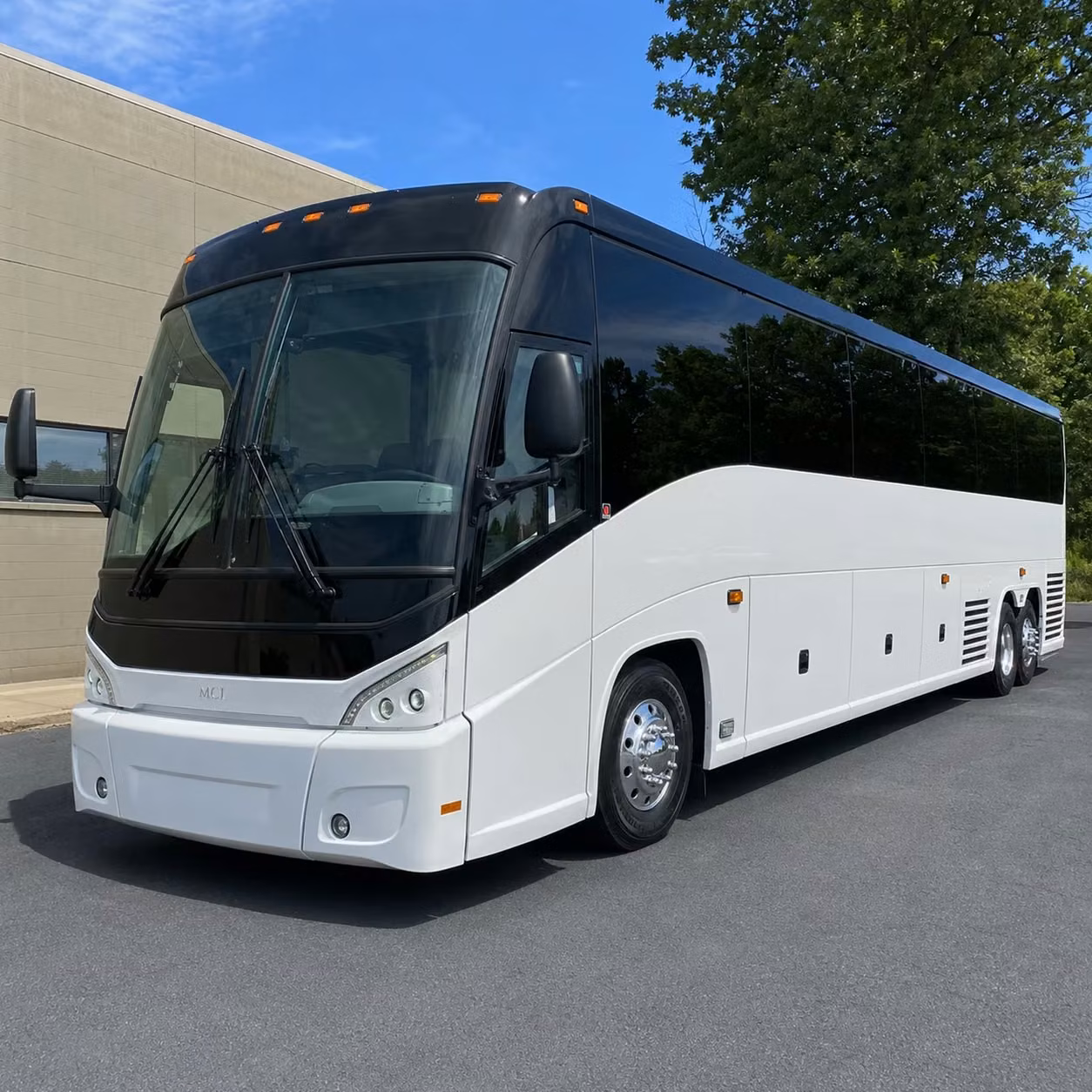 we help you compare dod compliant charter bus options for meridian area federal contractors and agencies